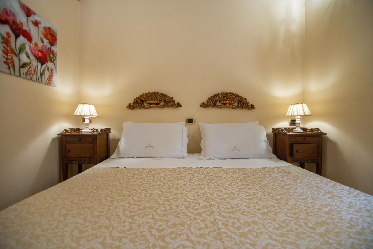 La Ghirlanda B&B 칼리아리 외부 사진