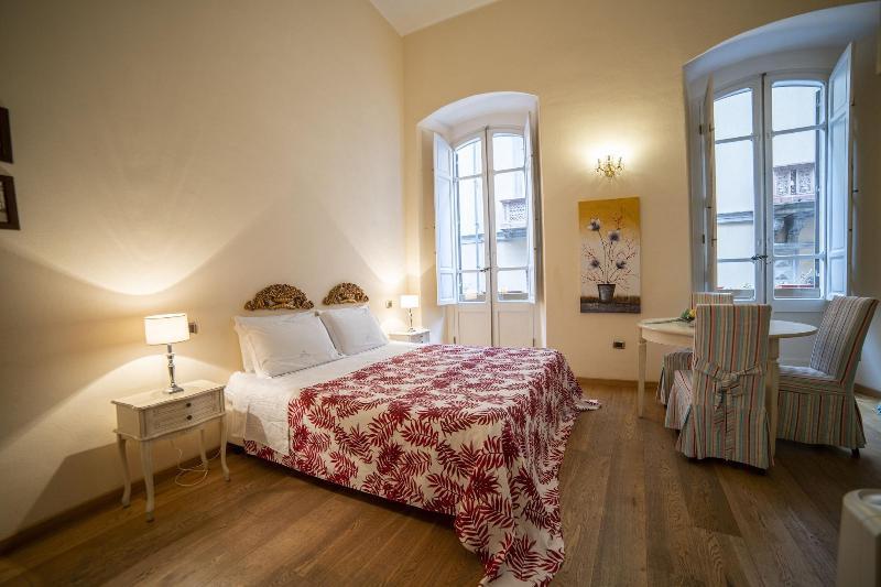 La Ghirlanda B&B 칼리아리 외부 사진